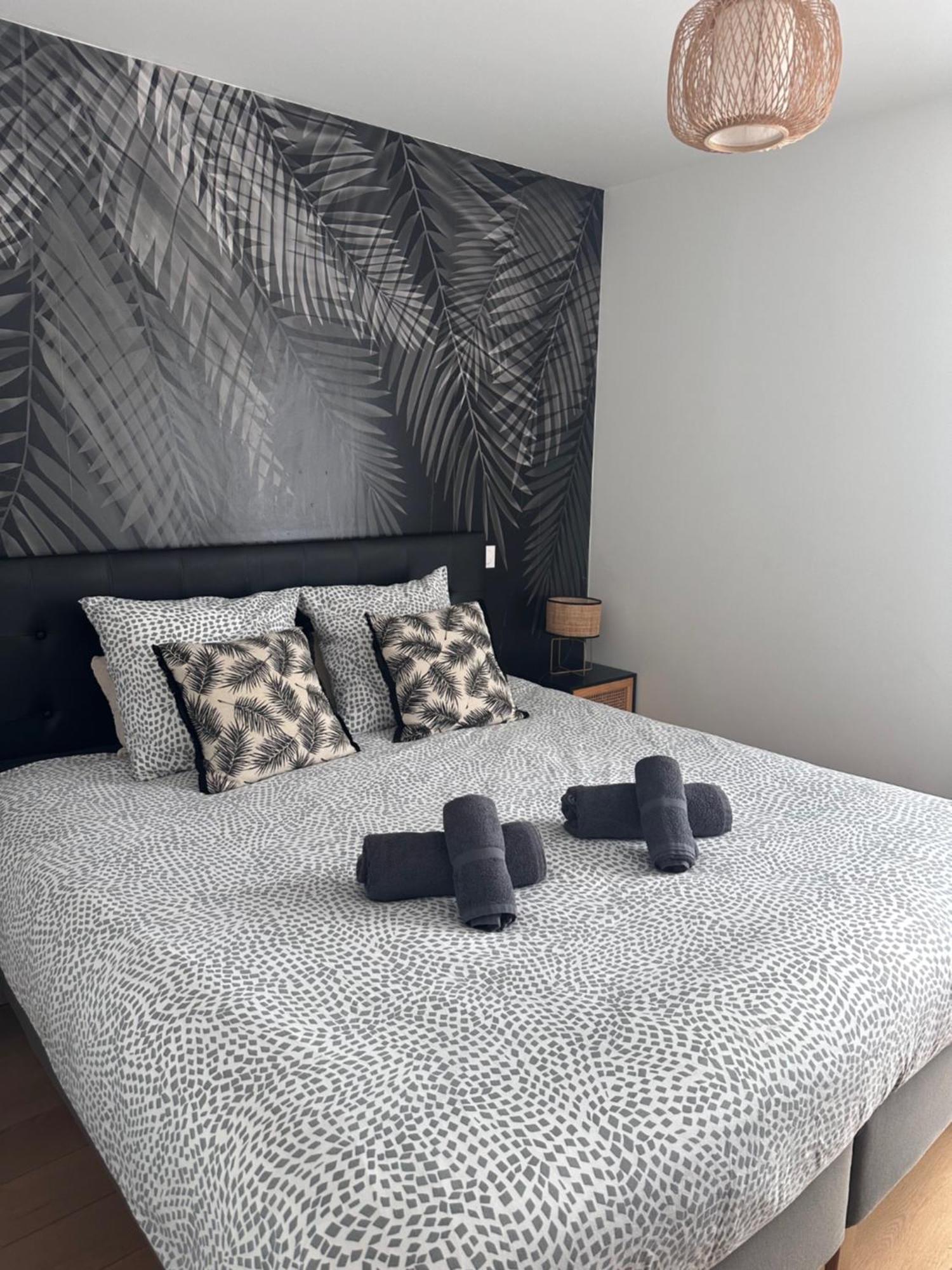 Disneyland Dream 4 - 7 Pax Apartment *