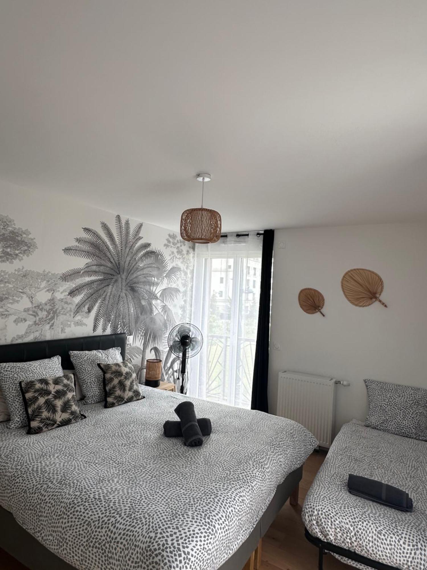 Disneyland Dream 4 - 7 Pax Chessy (Seine-et-Marne)